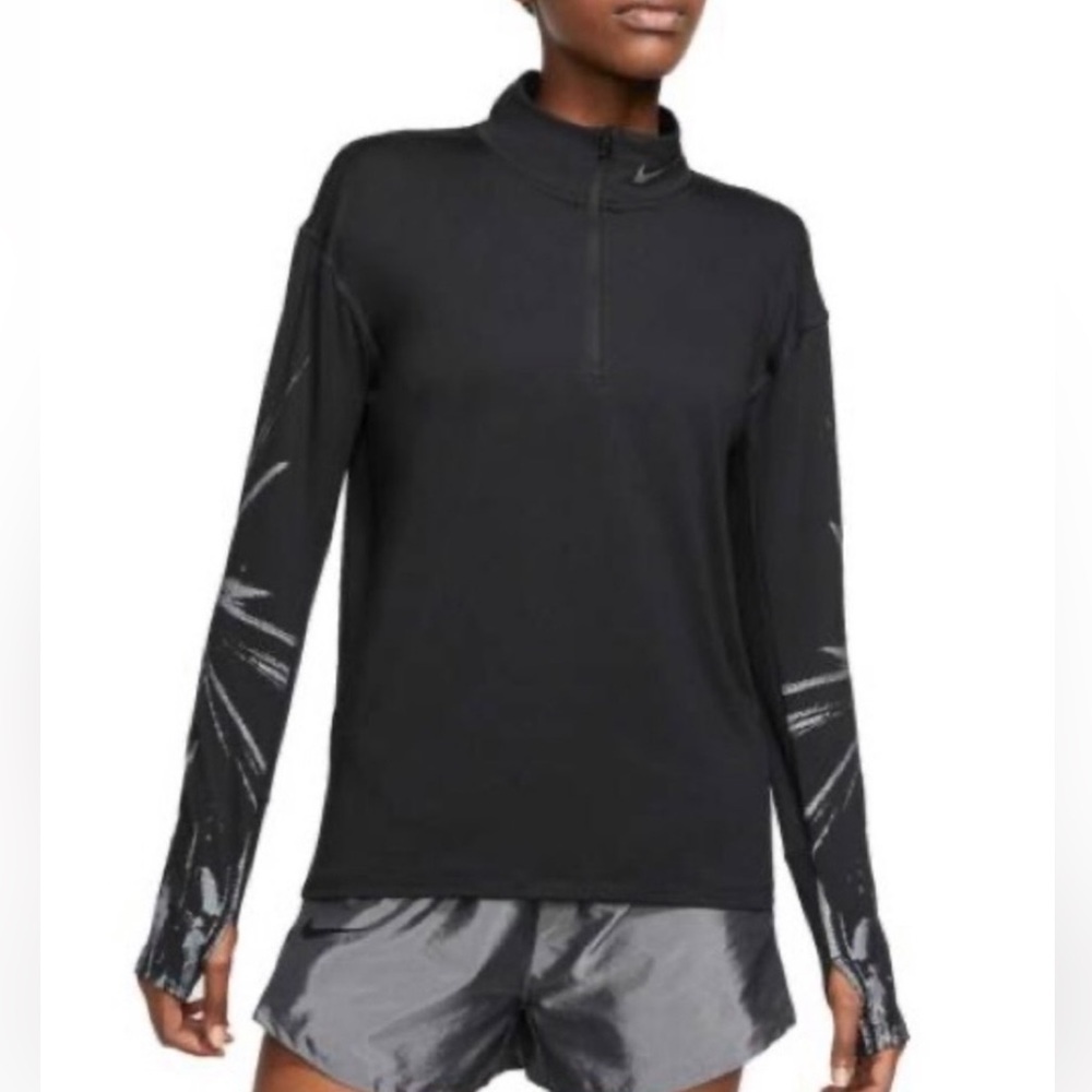 New Nike Women's Black Long Sleeve Top with reflective graphic size Medium